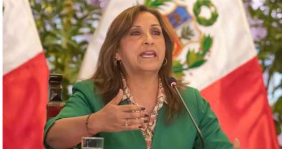 Dina Boluarte pide perdón por la situación que vive Perú, pero se niega a renunciar