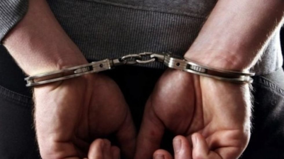 Asesinó a un joven, robó la Tablet a otro y se dio a la fuga
