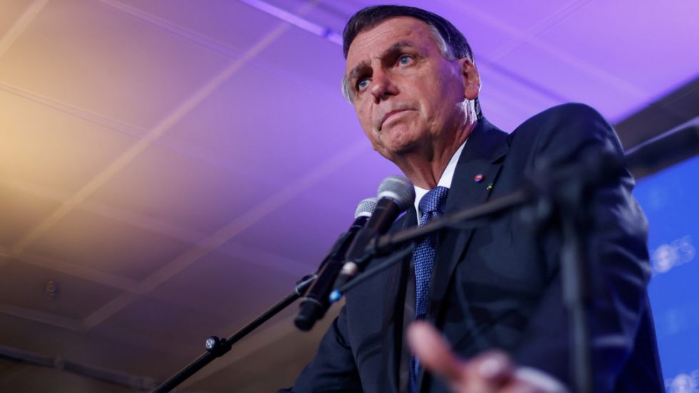 Brasil: Abren investigación contra Bolsonaro