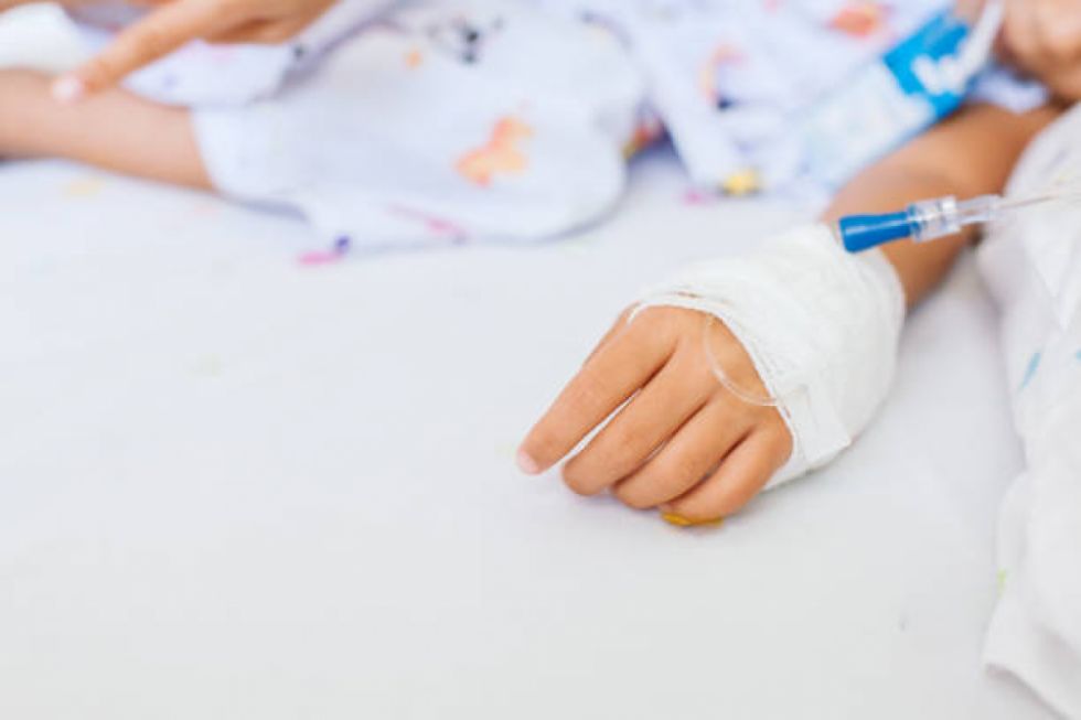 Dengue: Dos niños están en terapia con pronostico reservado en Santa Cruz