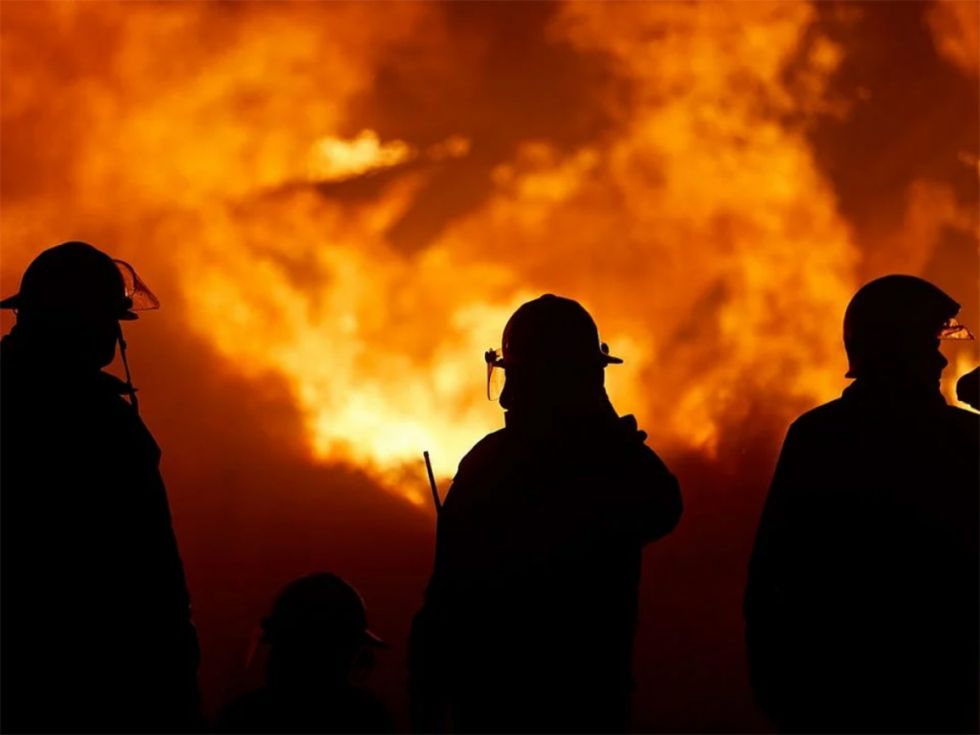 Chile continúa combate de incendios forestales
