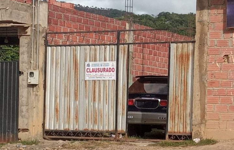 Joven dama de compañía sufre violencia física y denuncia que la Policía en Guanay no quiso abrir caso