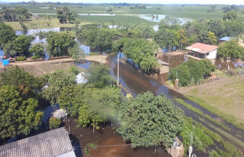 Defensa Civil reporta 13.000 familias damnificadas por inundación de ríos