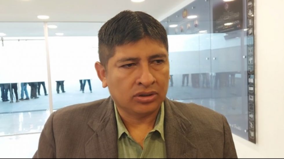 Cuellar advierte cerco al Legislativo con Ponchos Rojos para aprobar leyes, como la ley del oro 