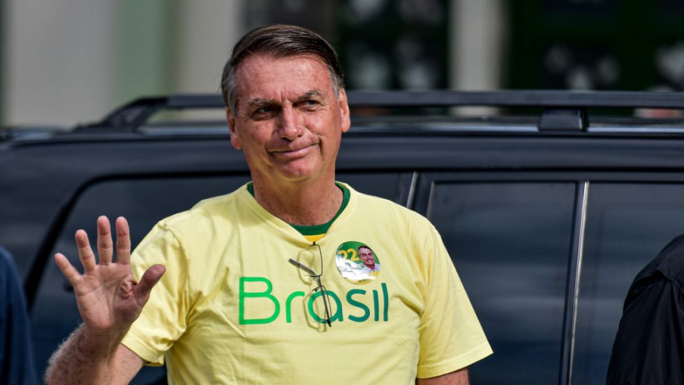 Jair Bolsonaro anuncia su regreso a Brasil