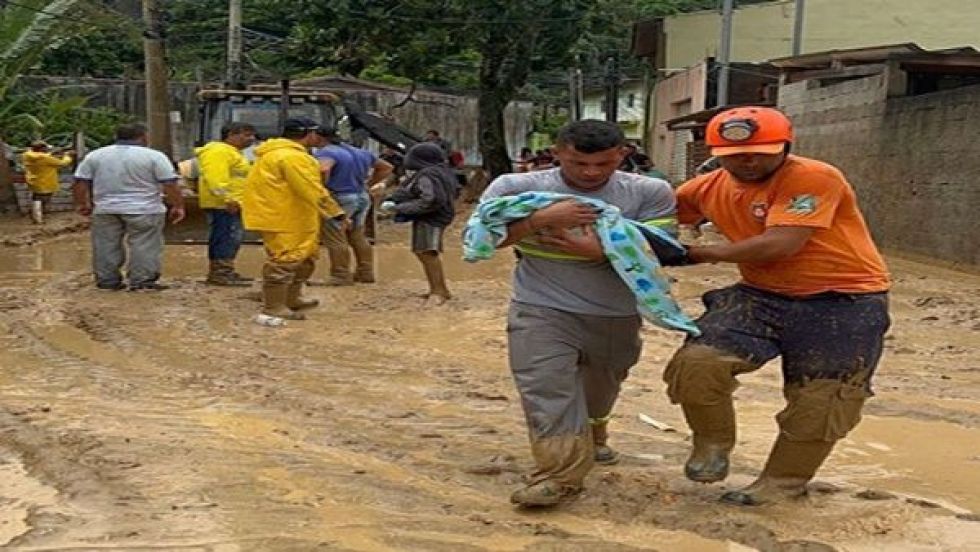 Aumenta a 26 la cifra de fallecidos por lluvias en el estado brasileño de Sao Paulo