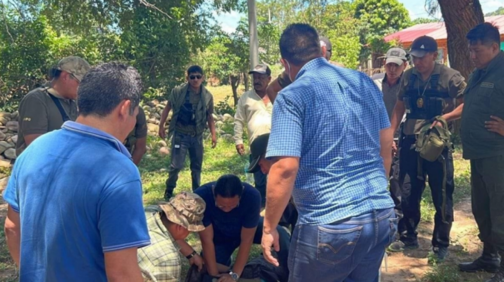 Un policía muere por un paro cardiorrespiratorio durante una inspección a una chancadora en Santa Cruz
