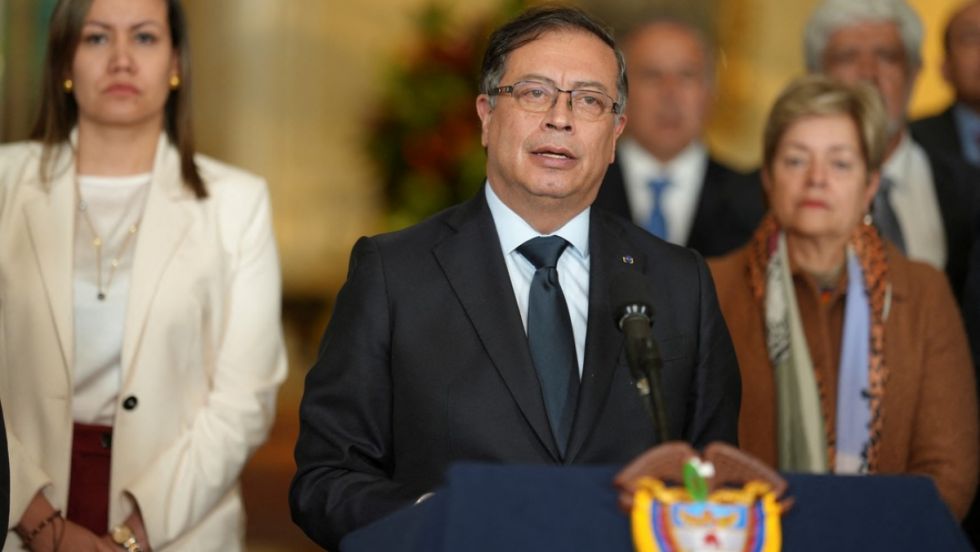 Gustavo Petro pide investigar a su hermano e hijo