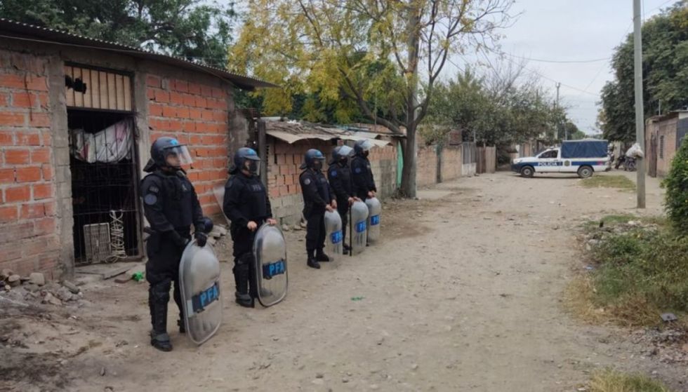 Encuentran a otro hombre decapitado en la ruta a Orán