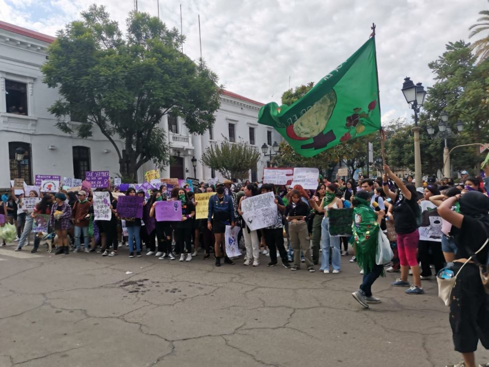 8M: “Todos los derechos para todas las mujeres”