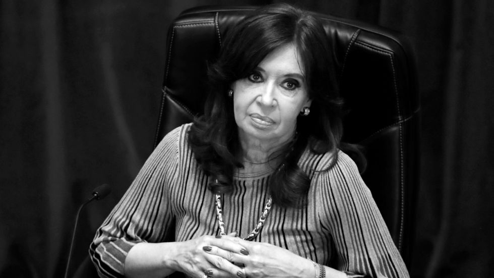 Gobierno argentino denuncia persecución a vicepresidenta