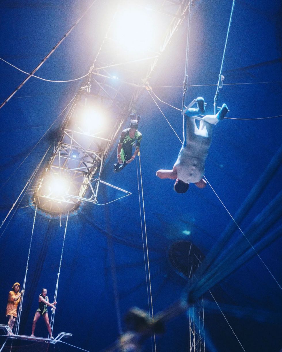 Trapecistas de Abuhadba Circo caen desde 5 metros de altura en Bermejo