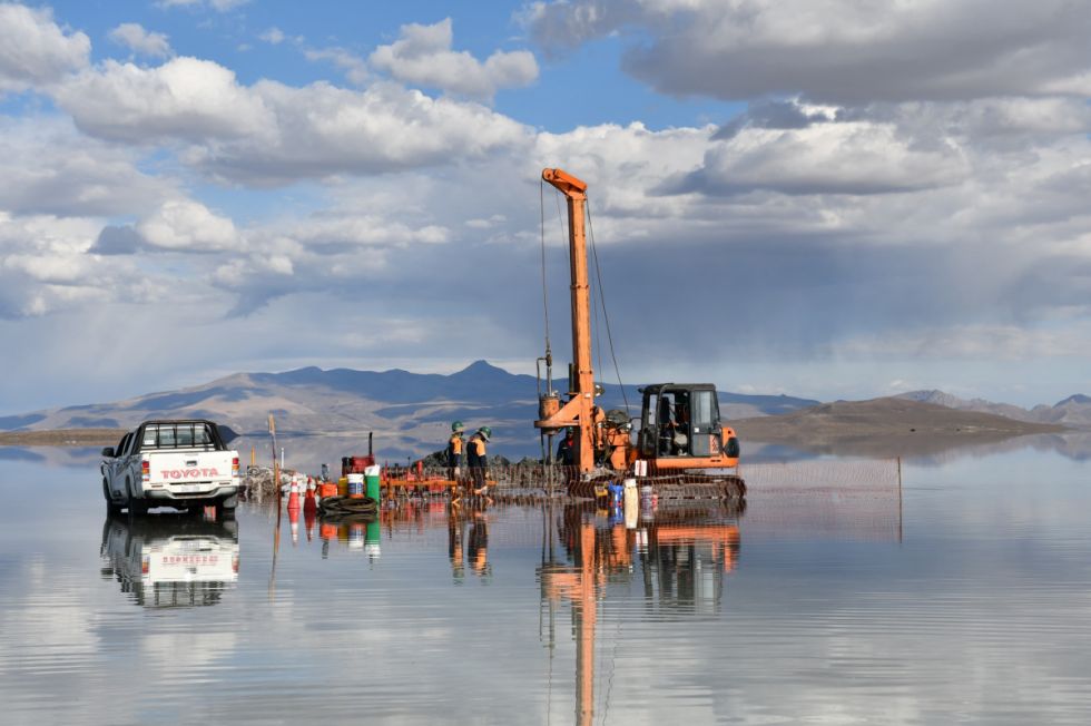 YLB tendrá el control de la industrialización del litio