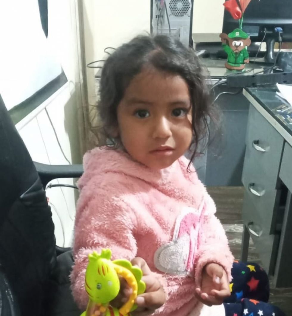 Tarija: Encuentran a menor de 3 años caminando sola por la calle 