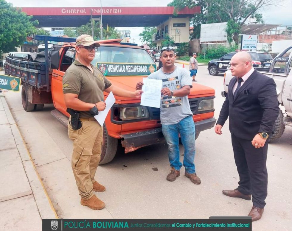 Diprove recuperó dos vehículos 