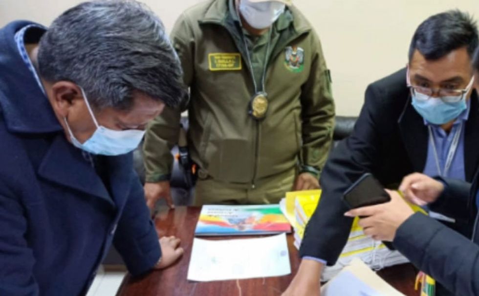 Dictan detención domiciliaria para el juez ‘Chiru Chiru’ por caso de extorsión