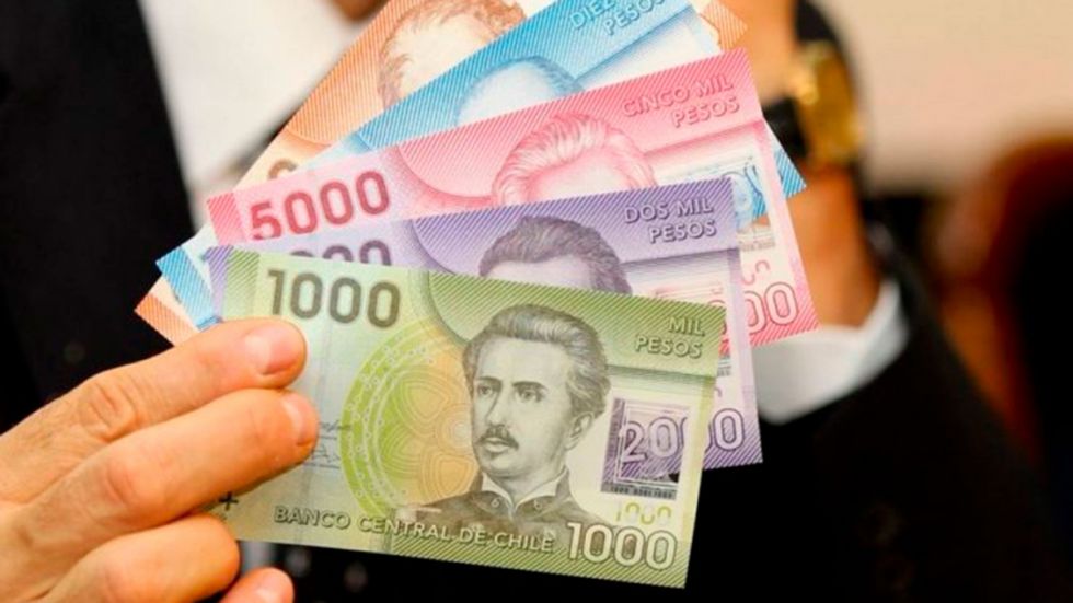 Chile: Gobierno negocia aumento salarial