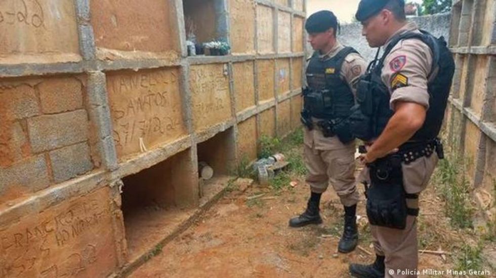 Brasil: Mujer fue sepultada viva por perder una carga de "armas y drogas"