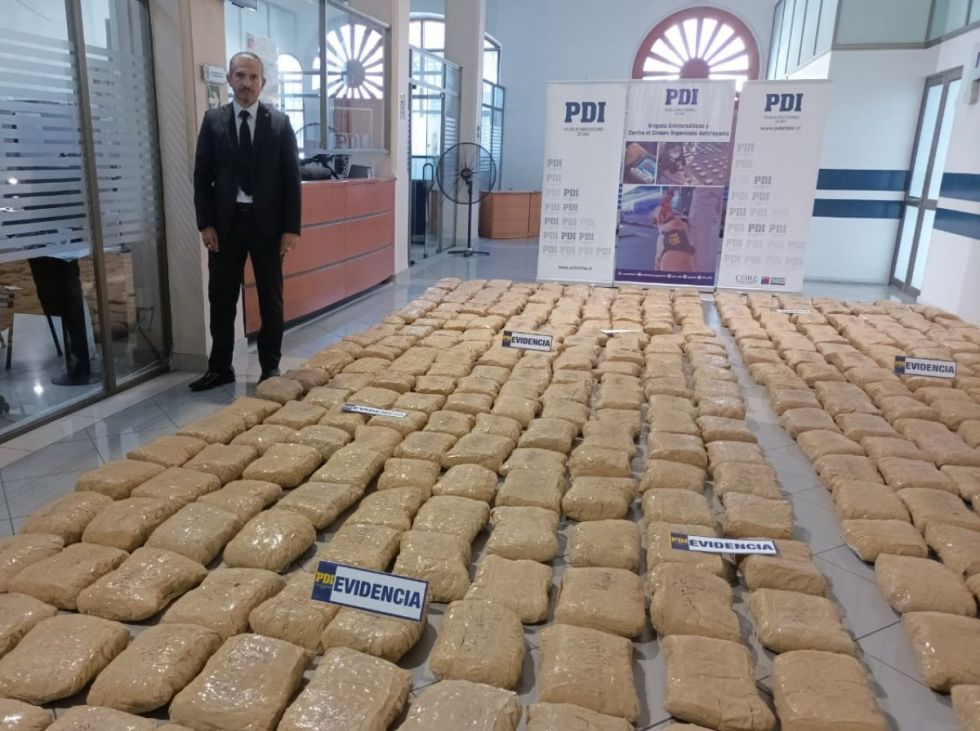 Droga: Prisión preventiva para 7 bolivianos en Chile