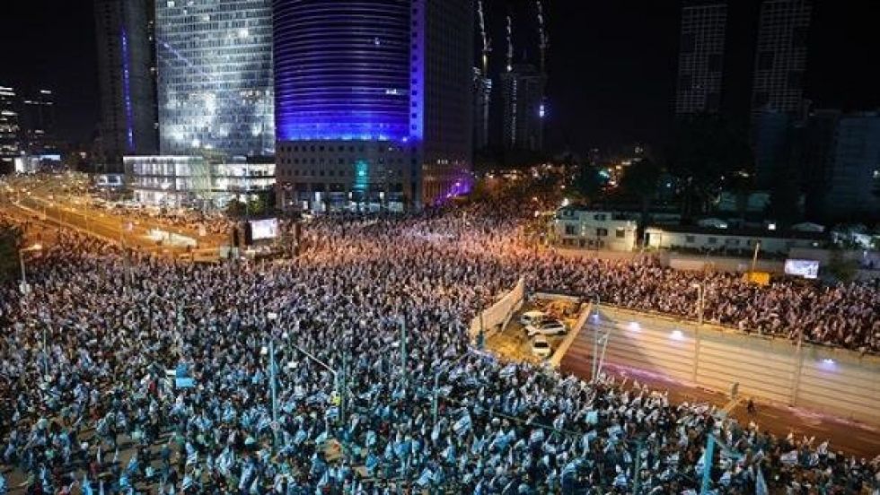 Israelíes retoman protestas contra reforma judicial