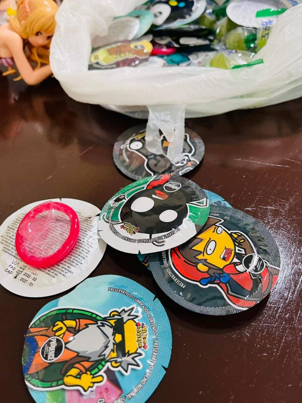 Tras debate, juguetería que vendía condones en Tarija será procesada 