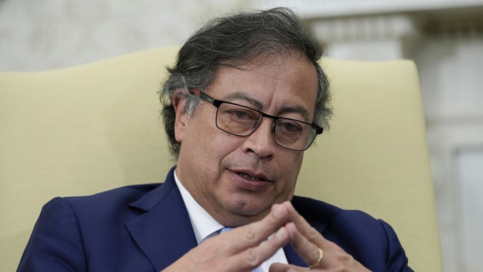 Petro no entregará armas rusas a Ucrania