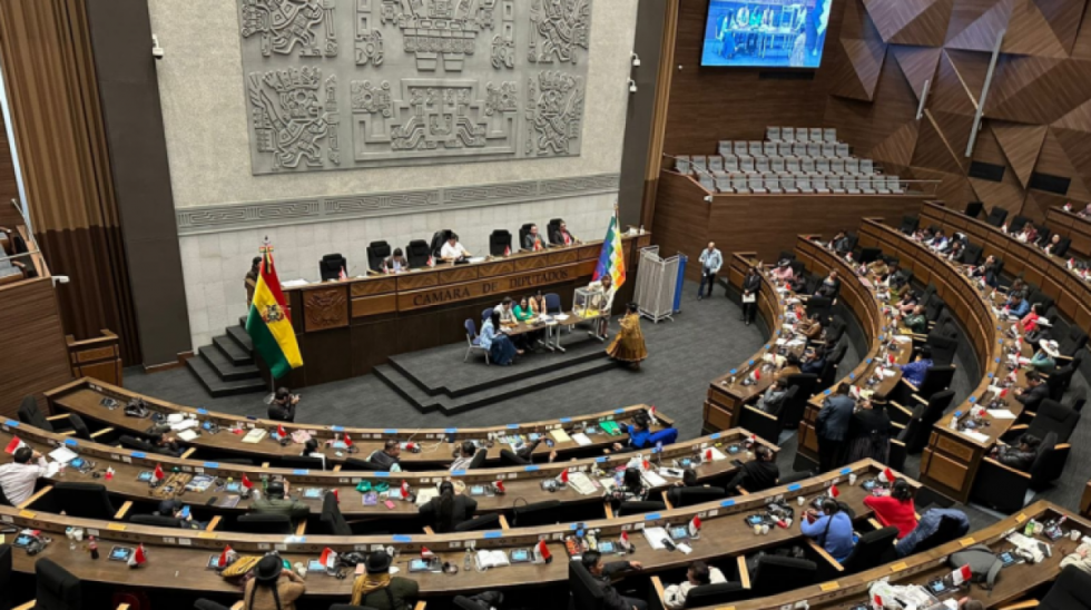 Cámara de Diputados aprueba la ley del Oro en detalle