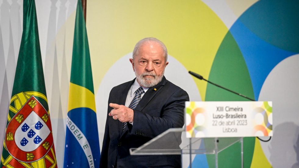 Lula: "Brasil no venderá empresas públicas"