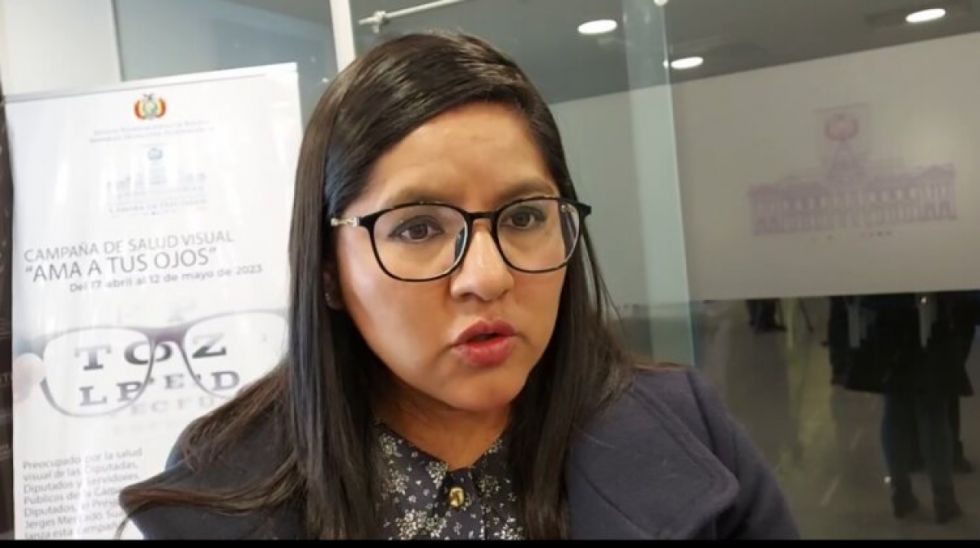 Sospechan que 4 diputados de CC se "vendieron"