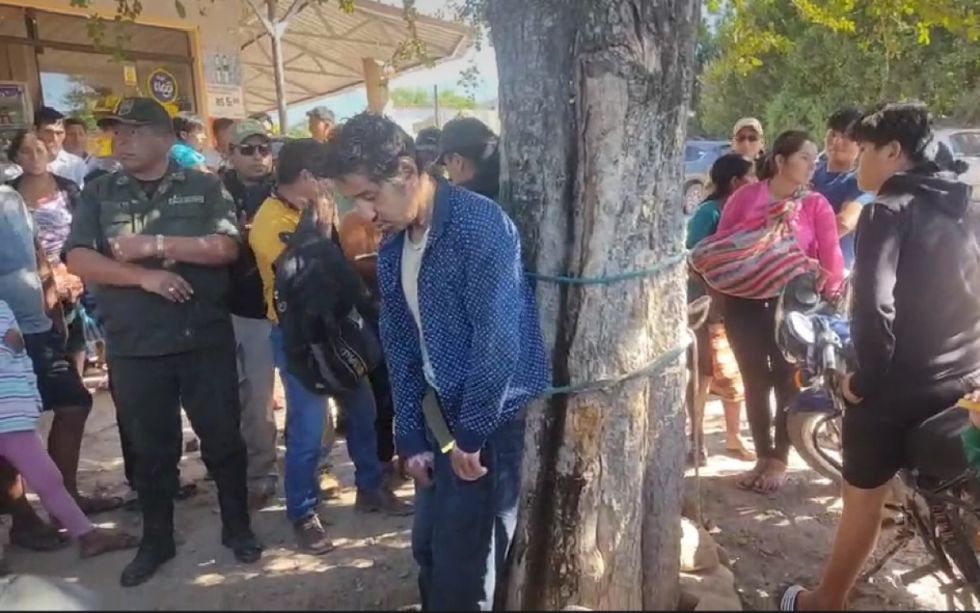 Yacuiba: Vecinos intentaron linchar a un hombre que quiso robar en una ferretería (Video)