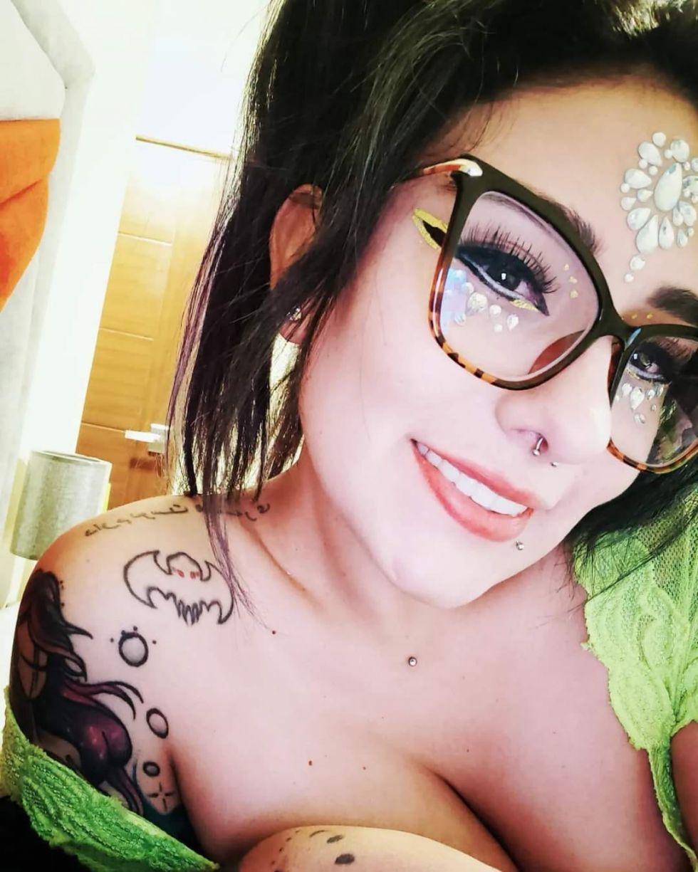 Andrea y Paúl: Tatoos, músculos y misterios