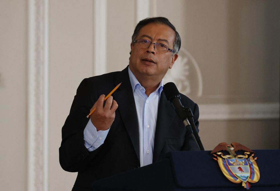 Gustavo Petro suspende tregua con grupo armado