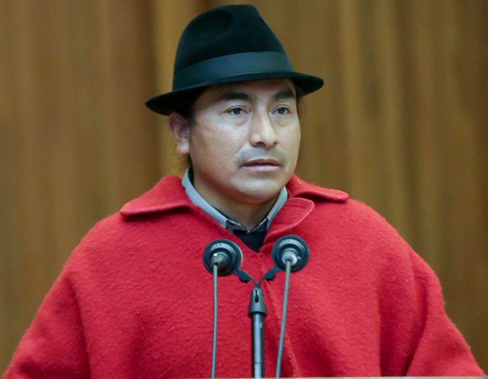 Ecuador: Iza acepta candidatura a la presidencia