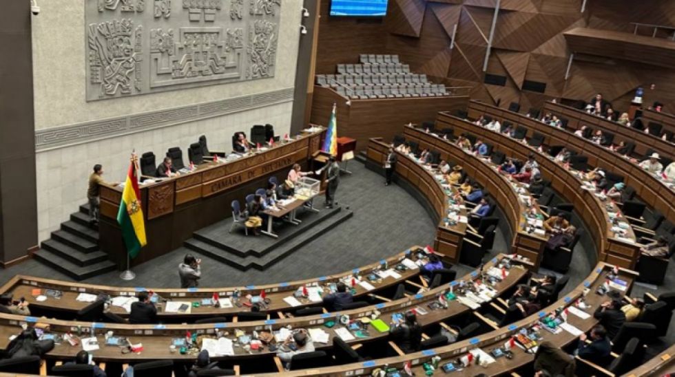 Oposición plantea una comisión mixta del Legislativo para investigar muerte de interventor