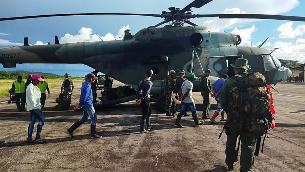 Indígenas atacan base militar en Venezuela