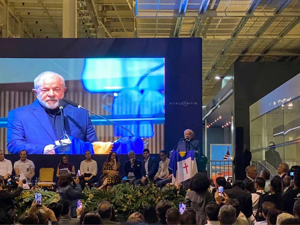 Lula promete que Brasil volverá a crecer
