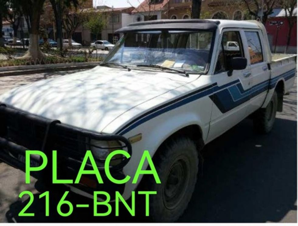 Tarija: Robaron camioneta y después la dejaron abandonada