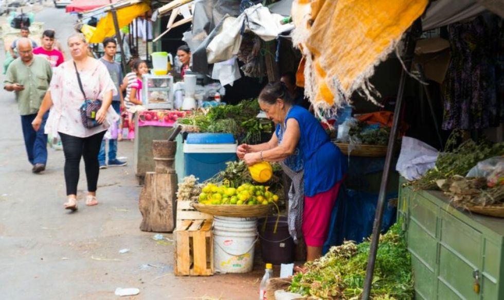 Casi dos millones de paraguayos trabajan en el sector informal