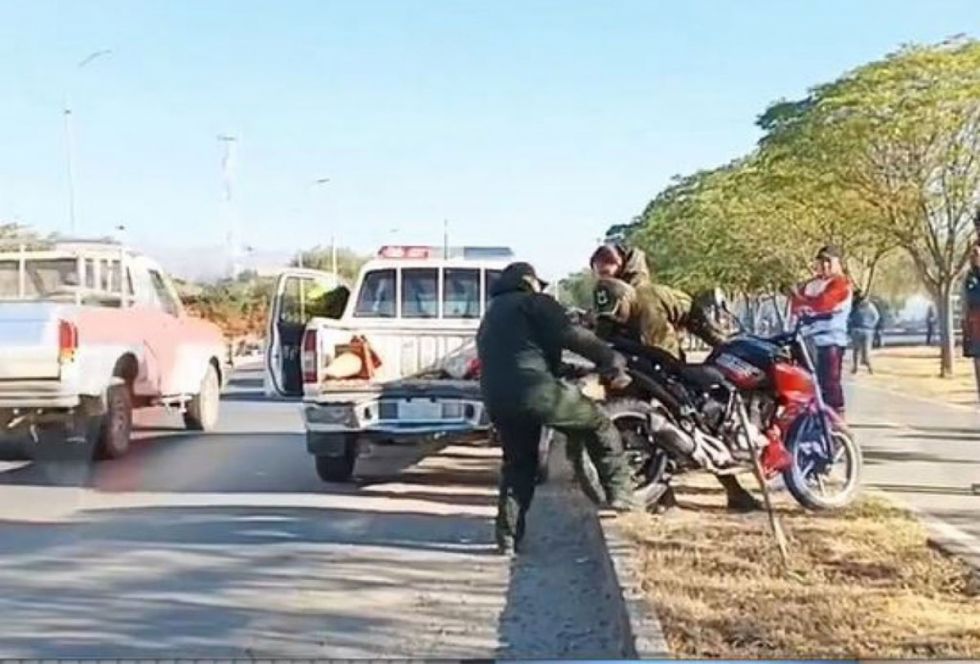 Vecinos piden más seguridad vial en el Abasto del Sur
