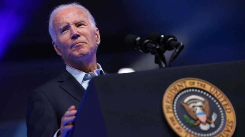 Encuesta: Aumenta desaprobación a la gestión de Biden