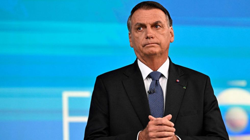 Bolsonaro declinó asistir en Brasil a juicio en su contra