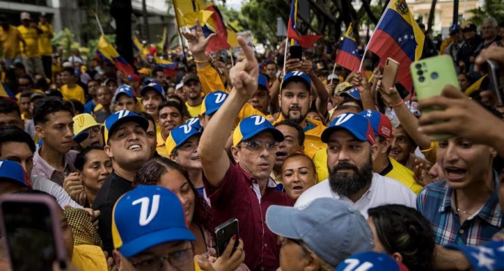 La oposición venezolana va a interna