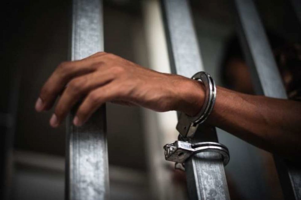 Denuncian proxenetismo de una menor en el penal de Morros Blancos
