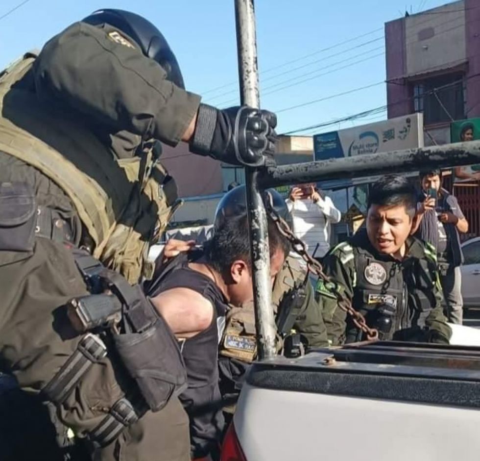 Caen dos ladrones de celulares, operaban en Tarija