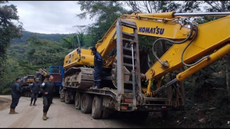 Cooperativa minera retira maquinaria del Madidi