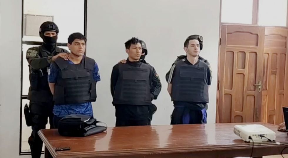 Deportan a antisociales buscados en Argentina