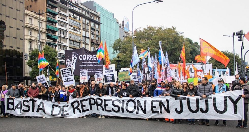 Marchan contra la reforma de la Constitución en Jujuy