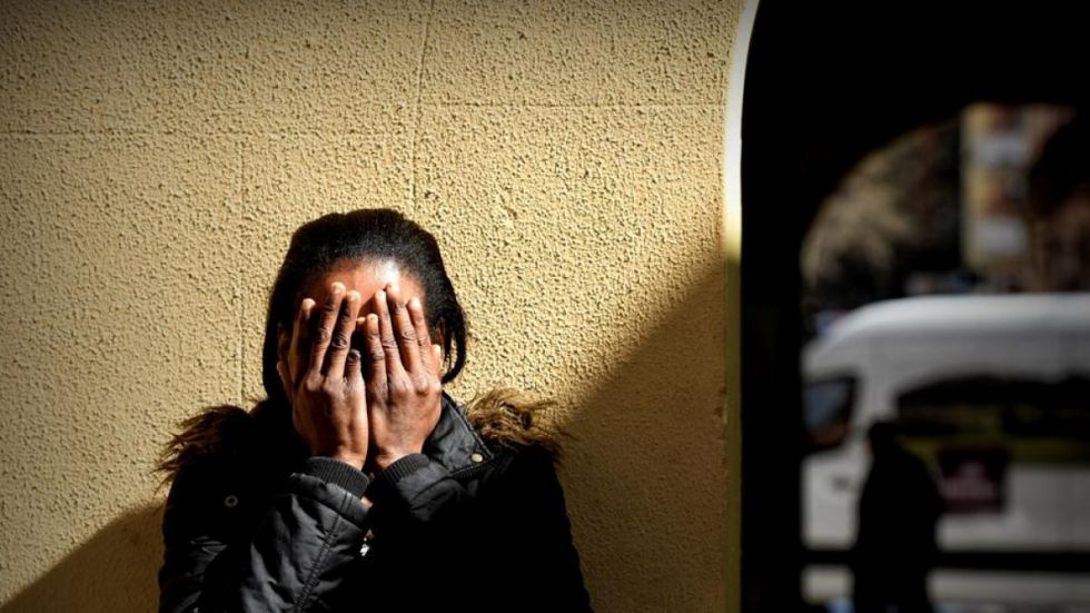Proxeneta obligaba a menor a pasar la noche con un reo en Morros Blancos