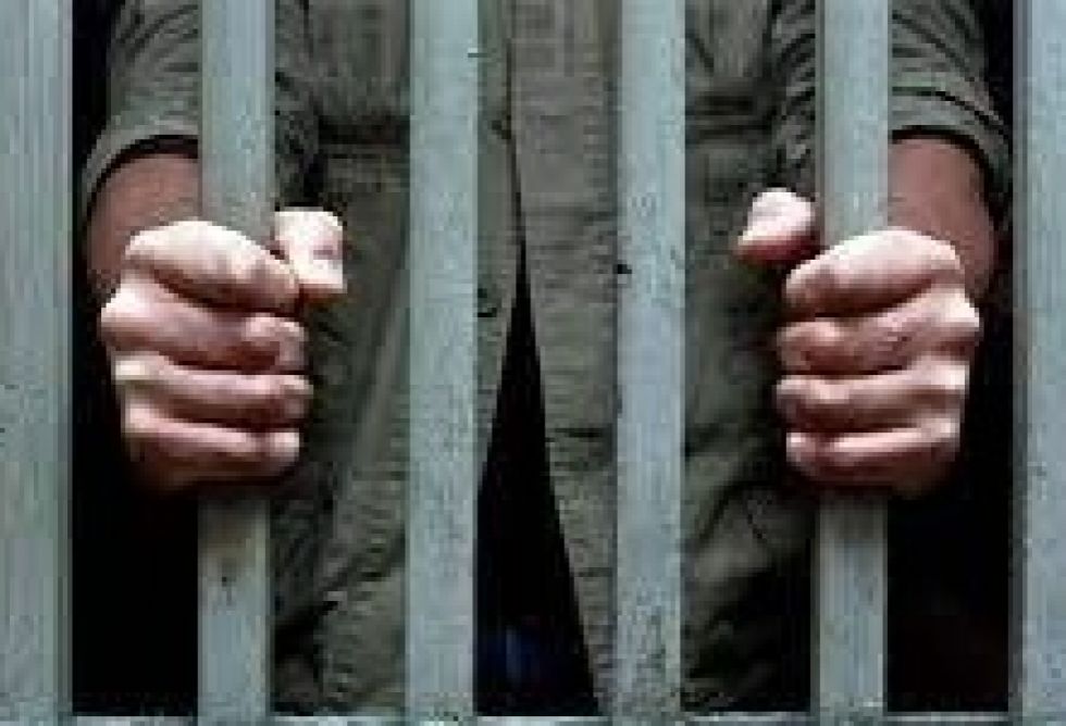 Lo sentencian por abusar de su hijastra en Tarija