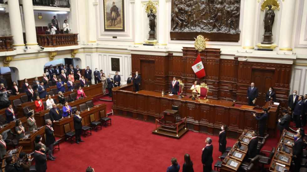 Legislativo peruano elige nueva mesa directiva